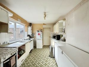 Photo 18- click for photo gallery